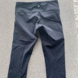 Lululemon Cropped Leggings